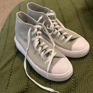 Converse Platform Grey Sneakers